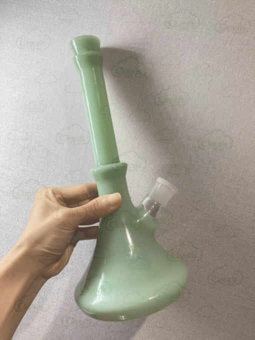 elegant jade green glass beaker bong