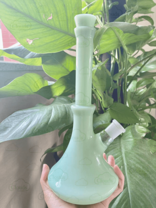 elegant jade green glass beaker bong