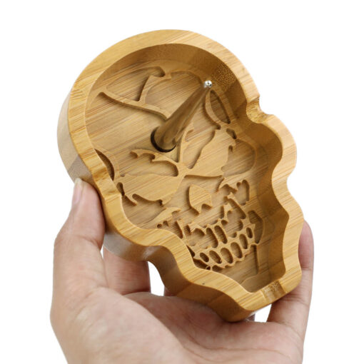 skull ashtray