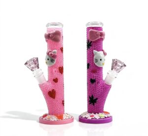 Manufacturer custom hand‑painted rhinestone Hello Kitty style glass bong, reference sample for OEM ODM custom glass water pipe