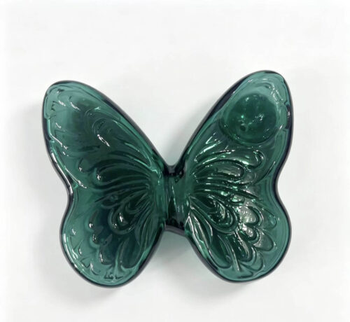 Pink butterfly glass hand pipe,cute novelty shaped glass smoking pipe,multiple color options,custom wholesale glass hand pipe manufacturer popular for female customers